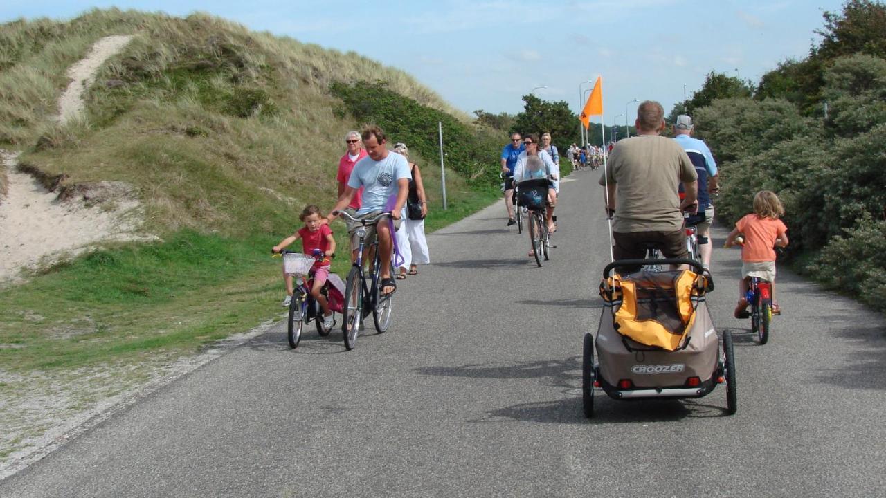 Safaritent Glamping Tent Nabij Sint Maartenszee Hotel Sint Maartensvlotbrug Bagian luar foto